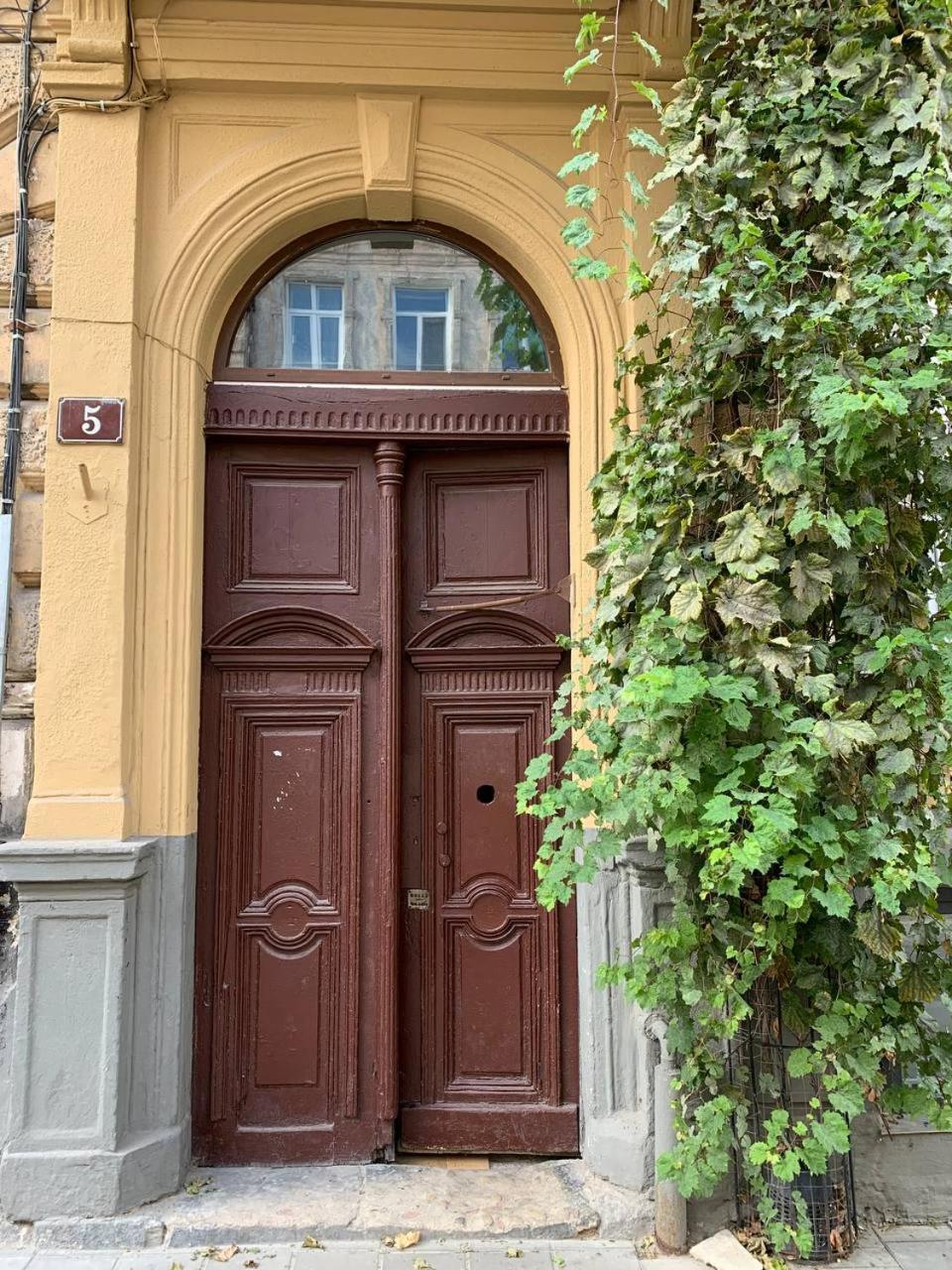 Кондиціонер Стильно 리비프 외부 사진